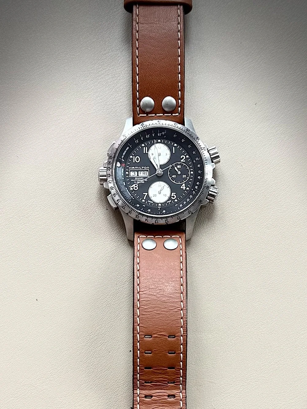Hamilton pilot style